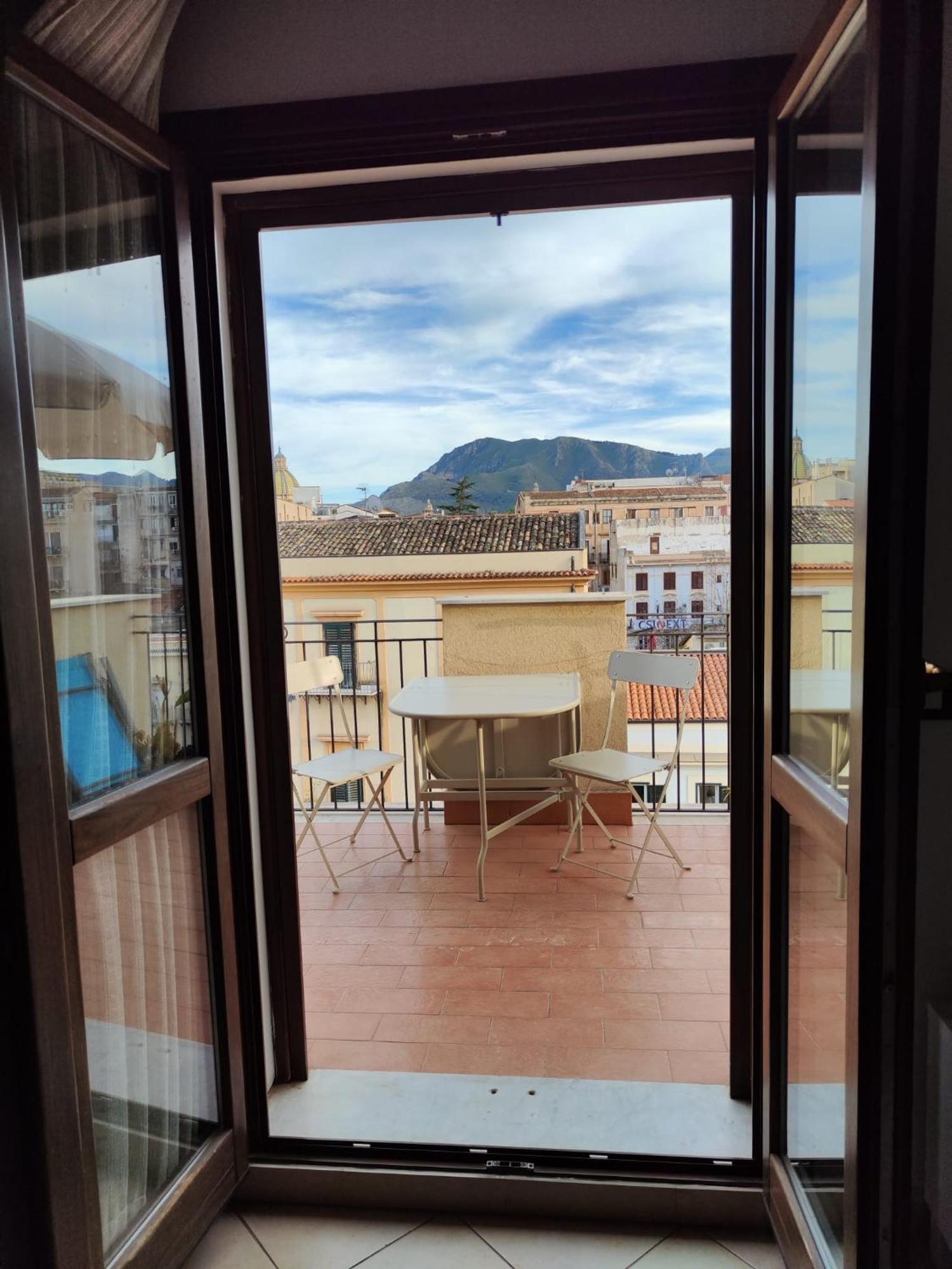 Sant'Onofrio Apartment Палермо Екстериор снимка